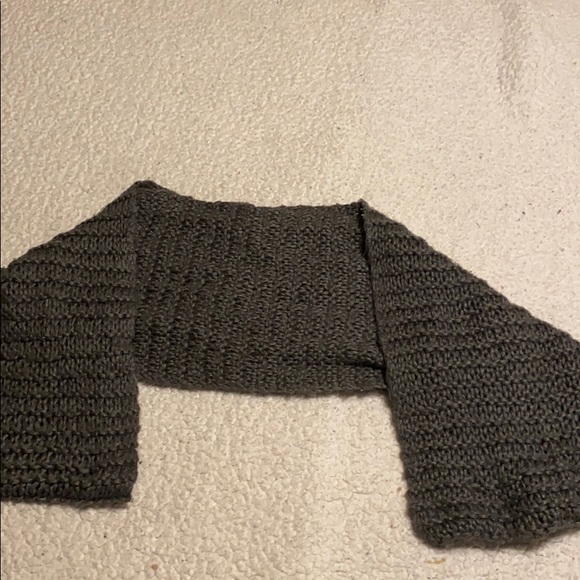 Button up  Scarf - Picture 5 of 5